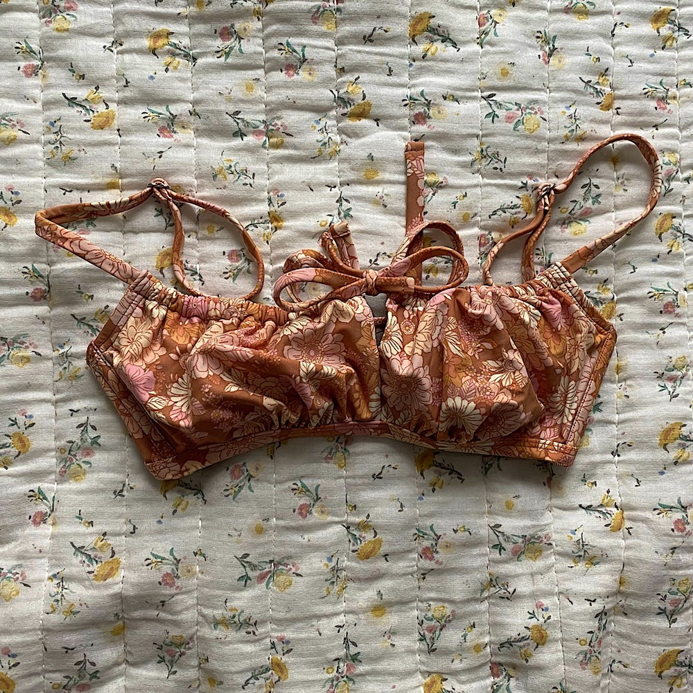 Floral Print Tunneled Tie Front Bralette Bikini Top Size D/DD